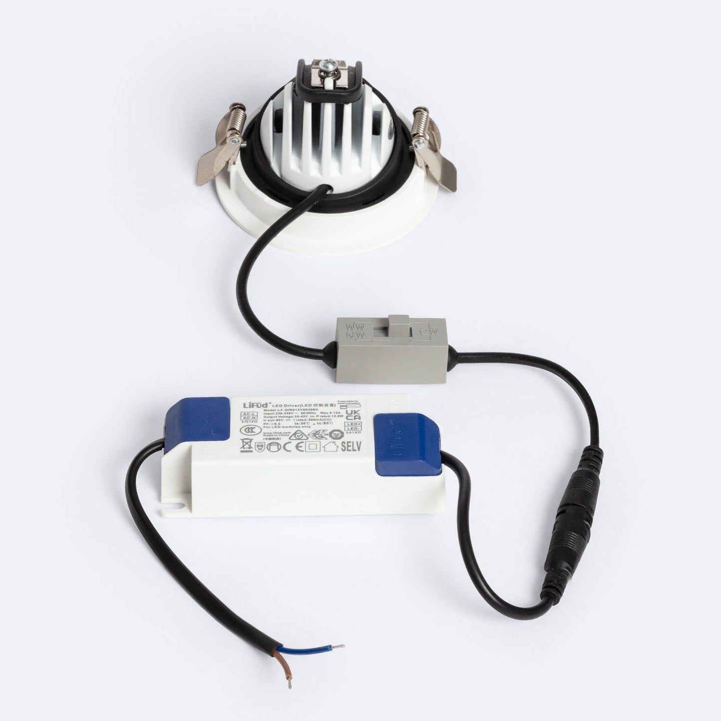 Downlight LED 10W Rond Orientable, IP20, IK05, Installation Encastrée